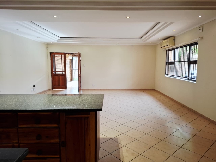 6 Bedroom Property for Sale in Universitas Free State